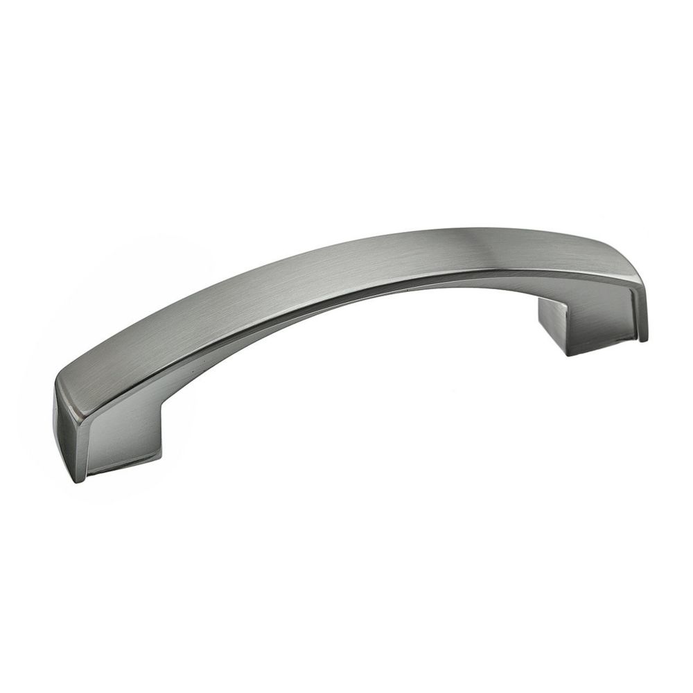 Richelieu Poignée transitionnelle en métal 3 3/4 in (96 mm) CàC - Nickel brossé - Collection Boisbriand Richelieu Poignée transitionnelle en métal 3 3/4 in (96 mm) CàC - Nickel brossé - Collection Boisbriand