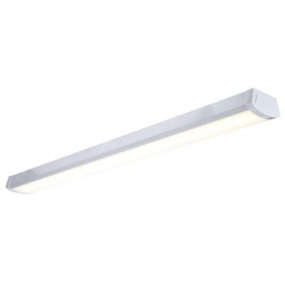 Lithonia Lighting 47.36in LED Wrap Fixture in White (226LWW)