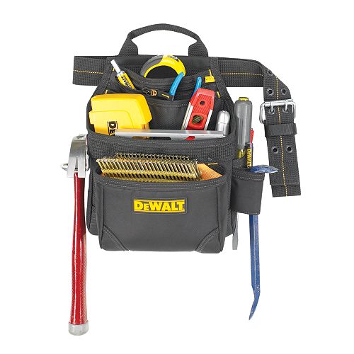 DeWALT DGCL33 Sac à Dos 33 Pochettes Avec Lumière Et Recharge USB
