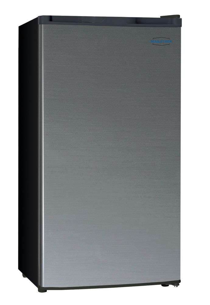 Mini Refrigerators & Mini Fridges | The Home Depot Canada