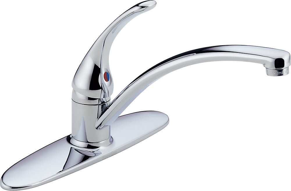 Single Handle Deck Mounted Kitchen Faucet In Chrome