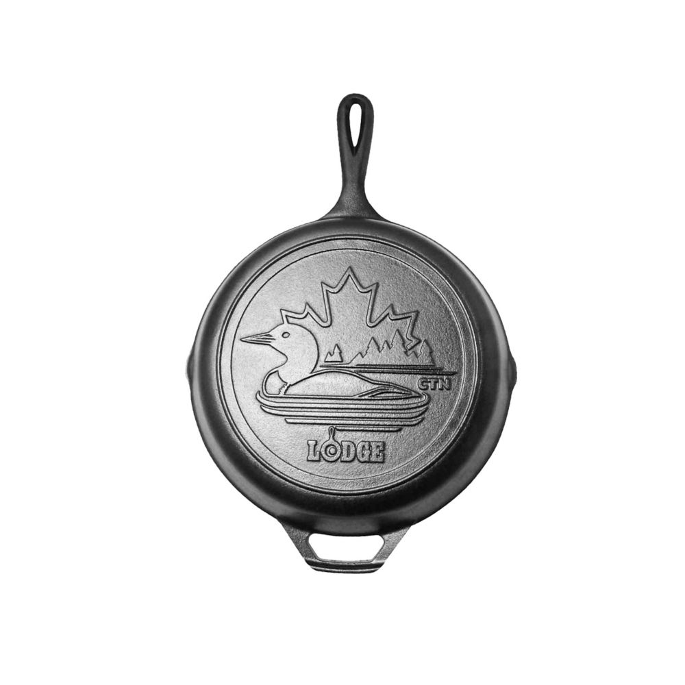 Canadiana Series 10.25inch Cast Iron Skillet with Loon Scene Limited