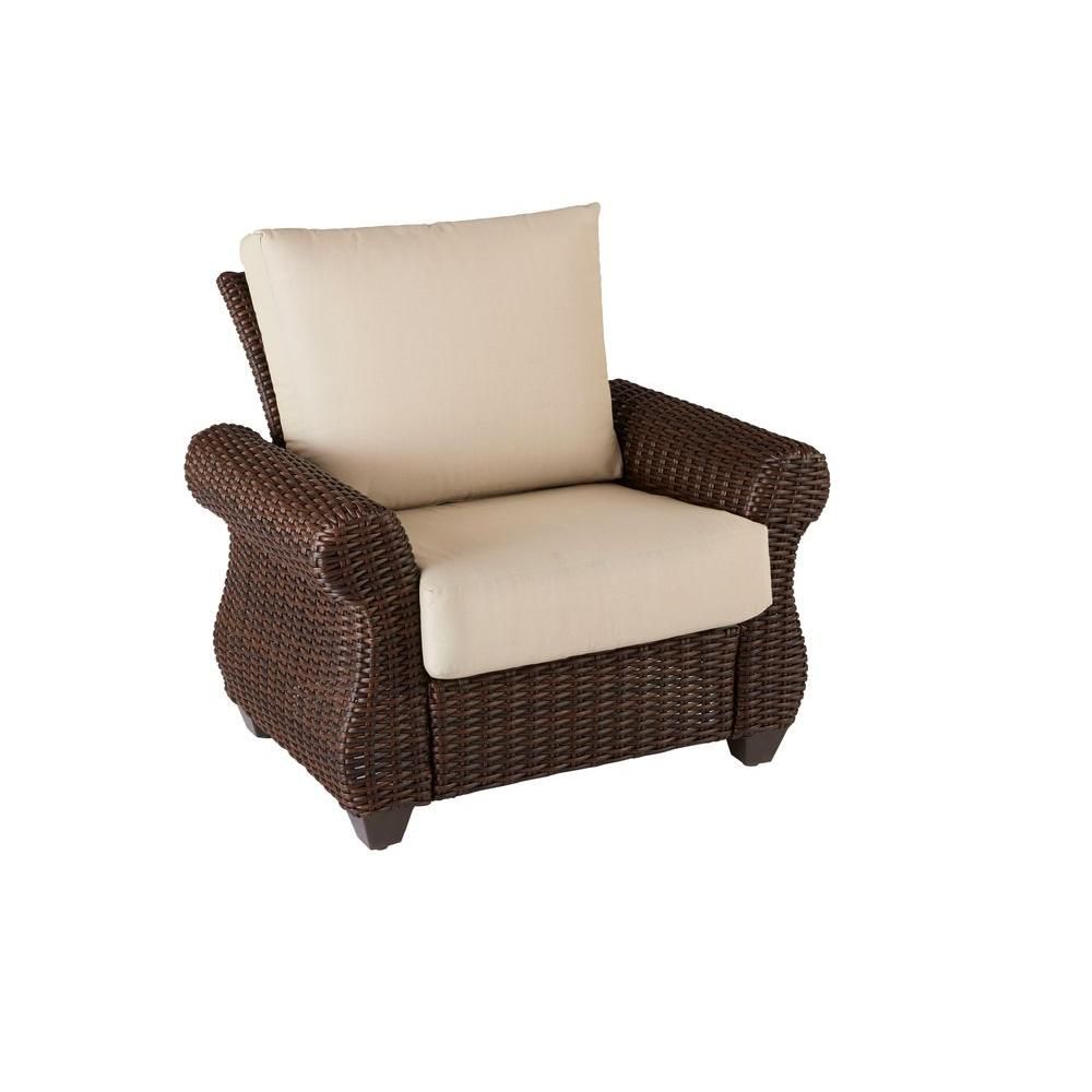 Hampton Bay Mill Valley Fully Woven Patio Lounge Chair with Parchment