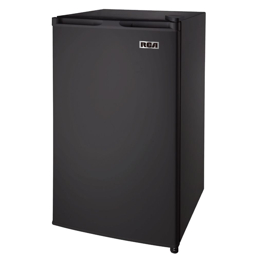 RCA 3.2 cu. ft. Compact Mini Fridge Black The Home Depot Canada