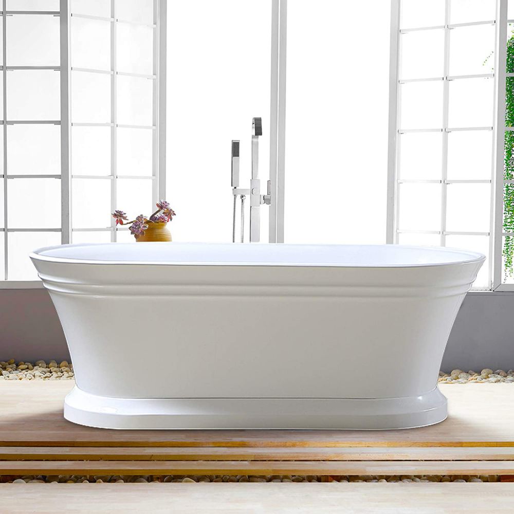 Freestanding acrylic bathtub with polished chrome slotted overflow and pop-up drain. 6610-L