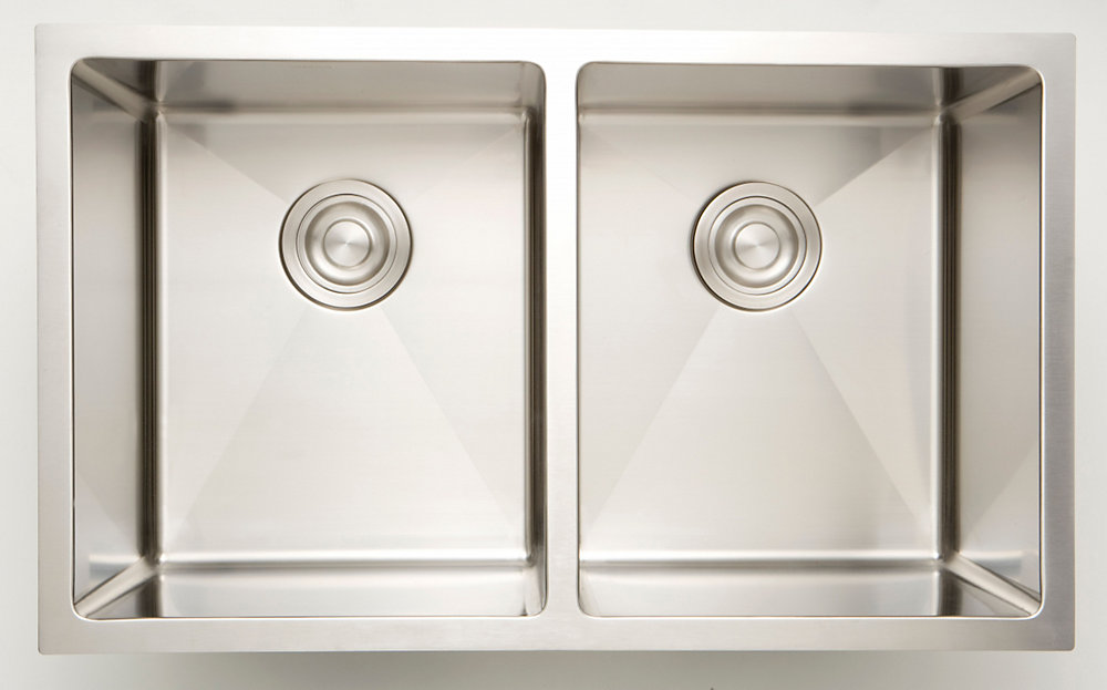 33 Inch W 50 50 Double Bowl Undermount Kitchen Sink For A Wall Mount Drilling