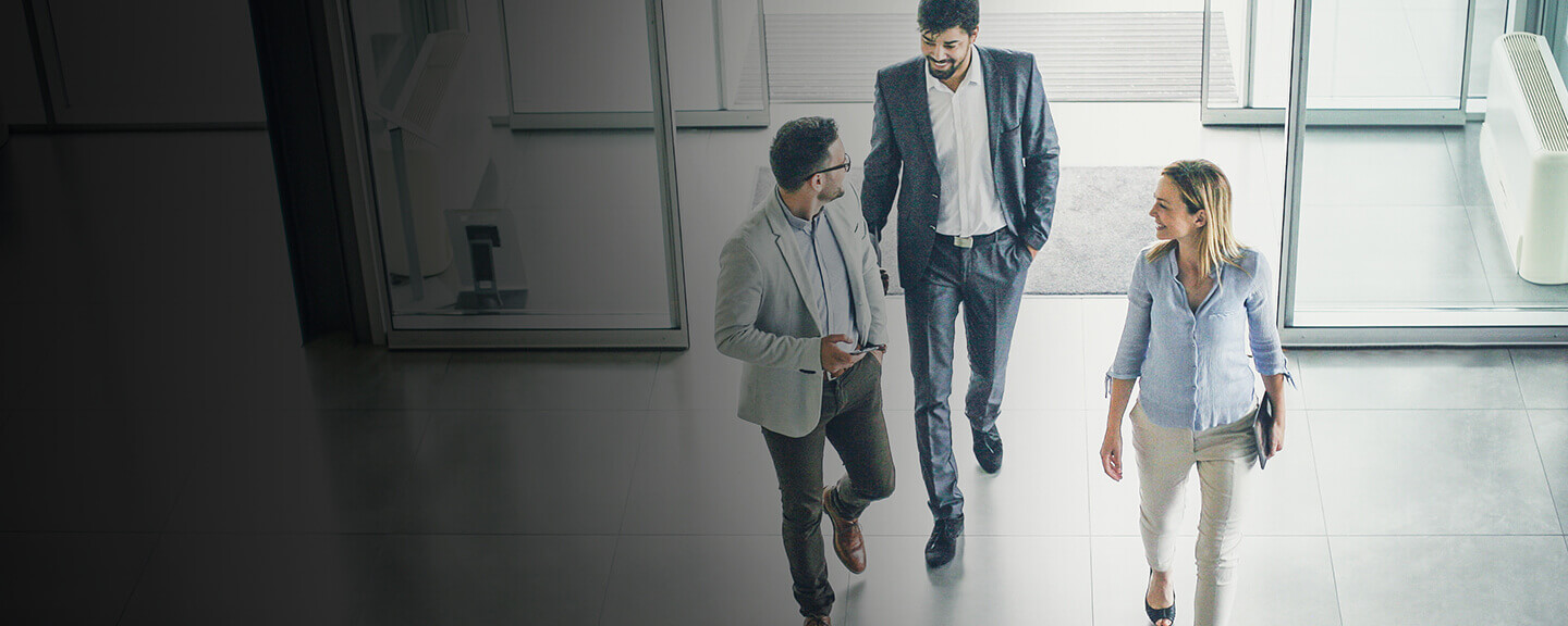 image-of-people-entering-the-building.jpg