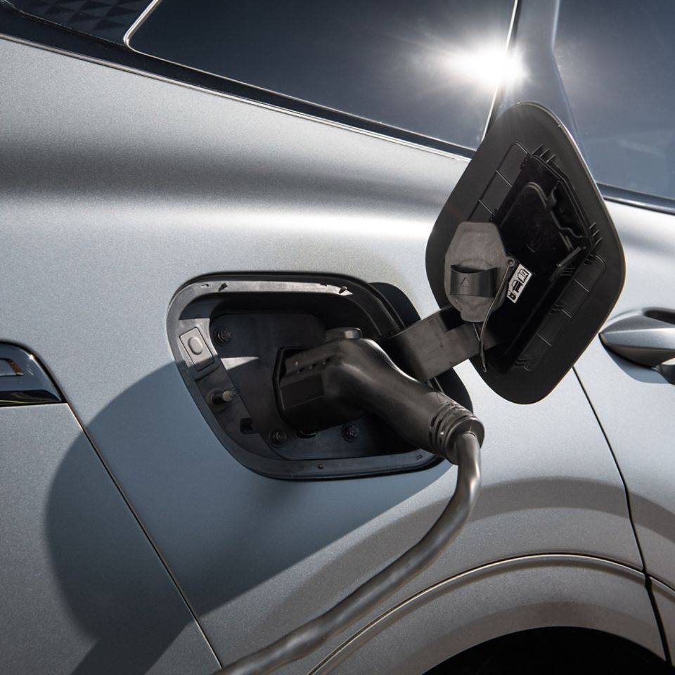 Sportage Plug-in port