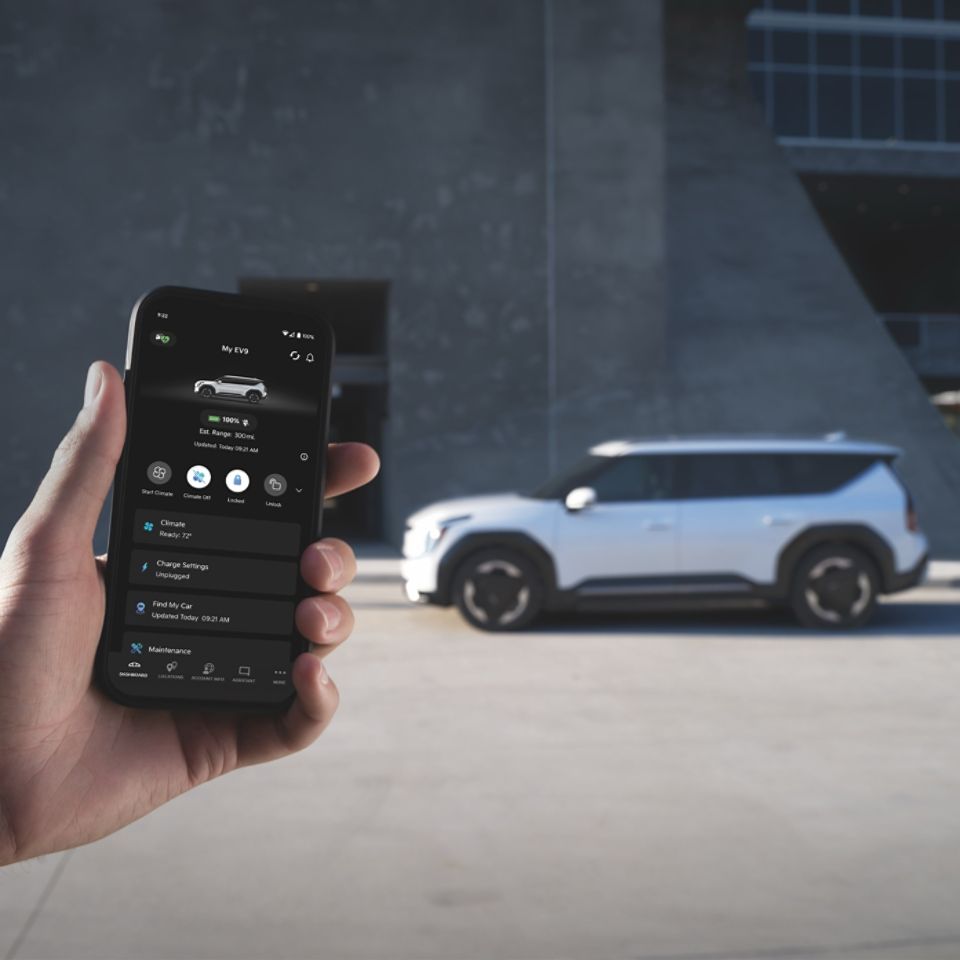 Kia Connect feature being shown