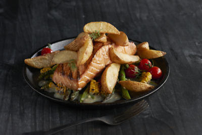 Frozen fries Potato wedges for restaurants Lamb Weston Lamb Weston®
