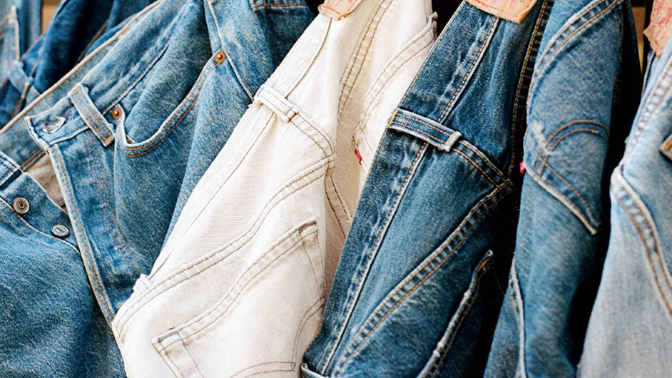 HOW TO SHRINK JEANS | Off The Cuff