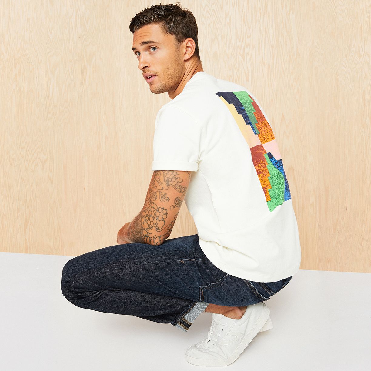 FRAME Denim Men Up to 65% Off