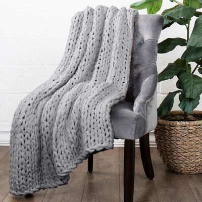 Cozy Throws ft Barefoot Dreams