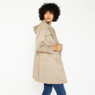 Fall Preview: Outerwear Up to 60% Off