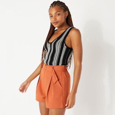 Young Adult: Tops Under $25