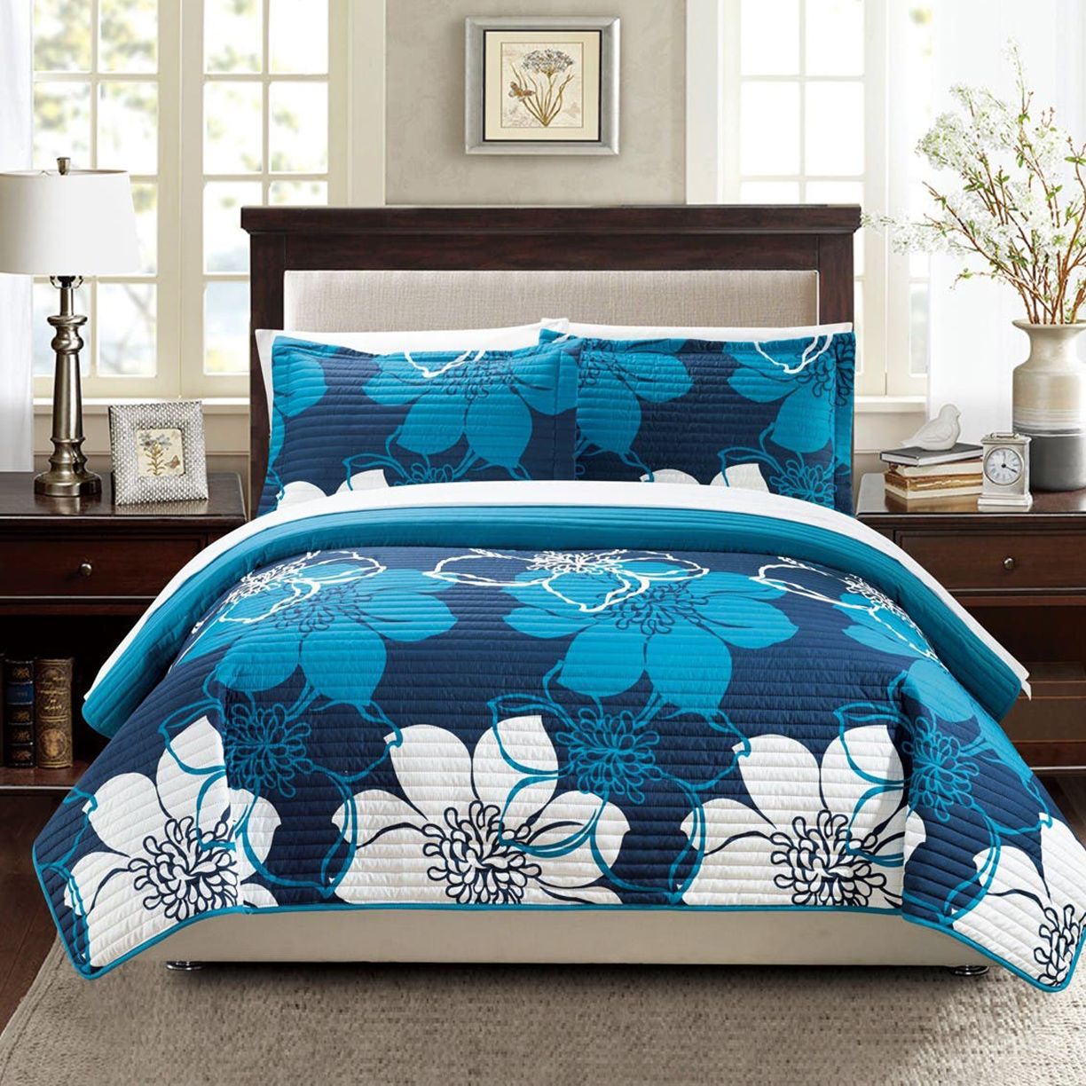 Comforter Sets, Throws, & More Bedding