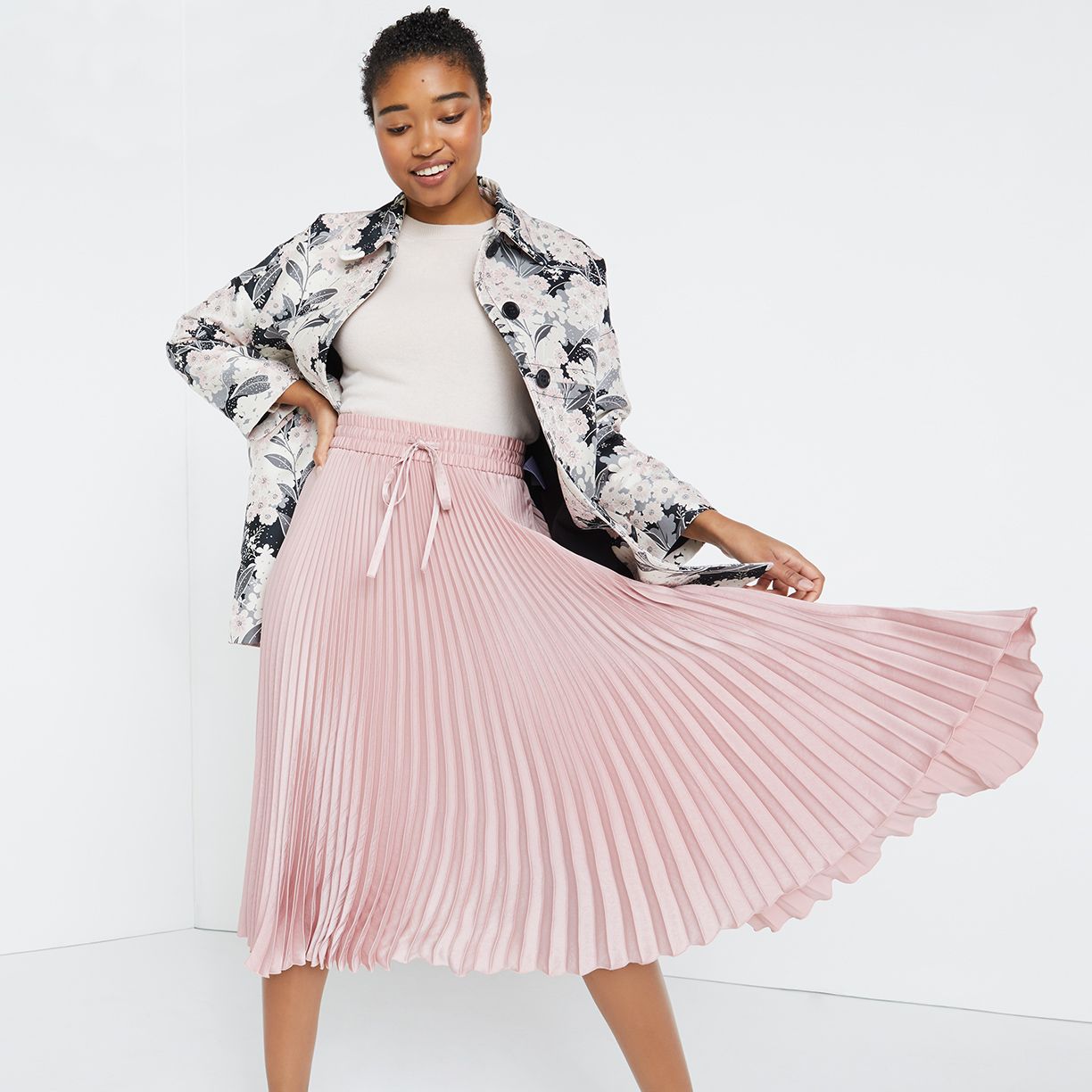 Red Valentino Women's Designer Apparel & More Up to 60% Off