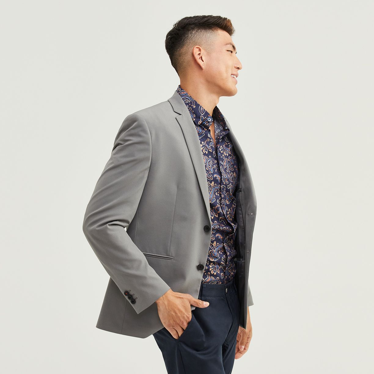 Holiday Dressing: Looks for Him Up to 65% Off