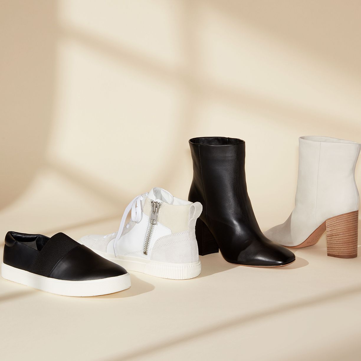 Contemporary Shoes for Her Up to 60% Off