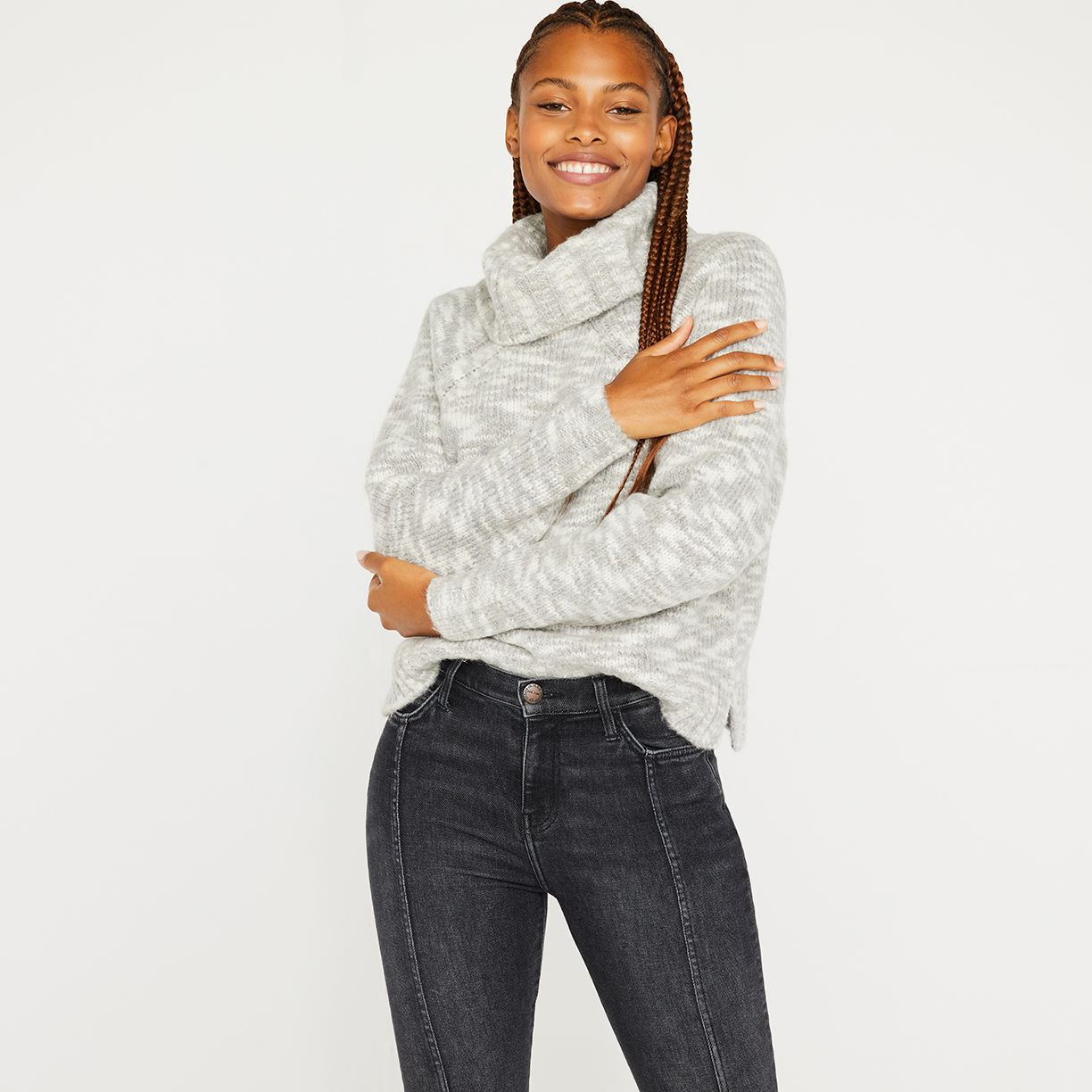 The Holiday Hangout: Casual Gatherings for Her Up to 65% Off