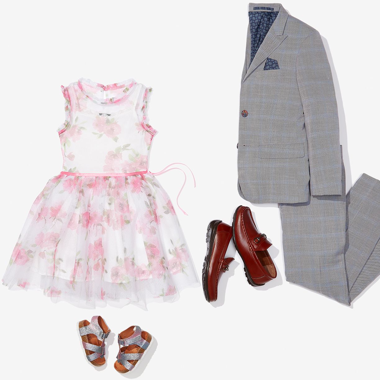 Winter Wedding: Kids' Dressed Up Looks Up to 60% Off