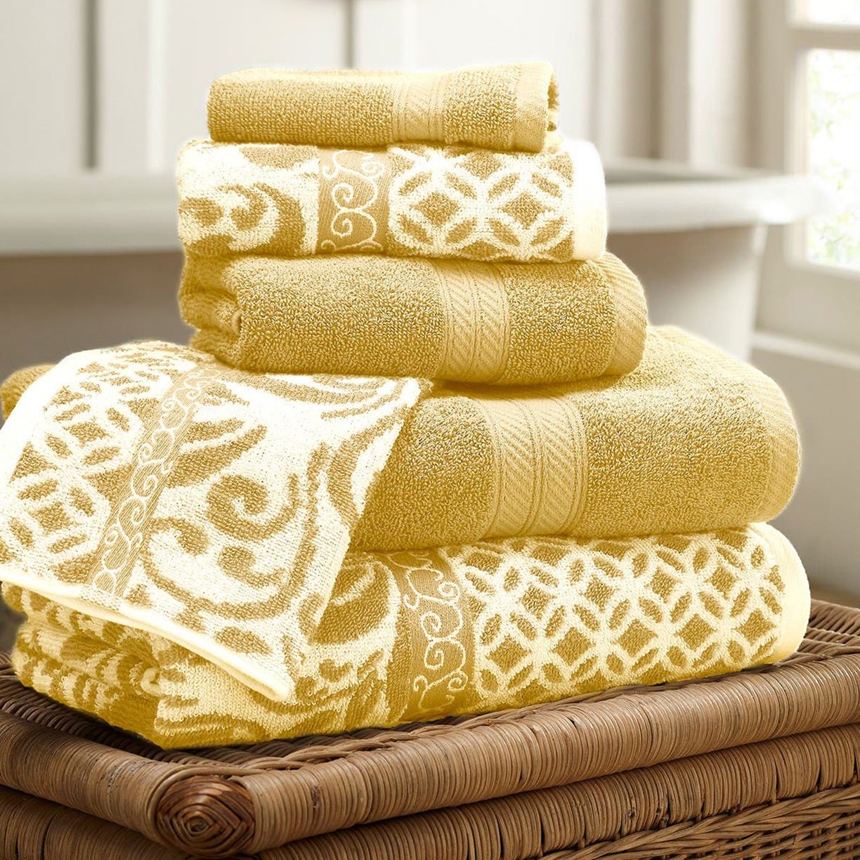 Towel Sets & More Up to 70% Off