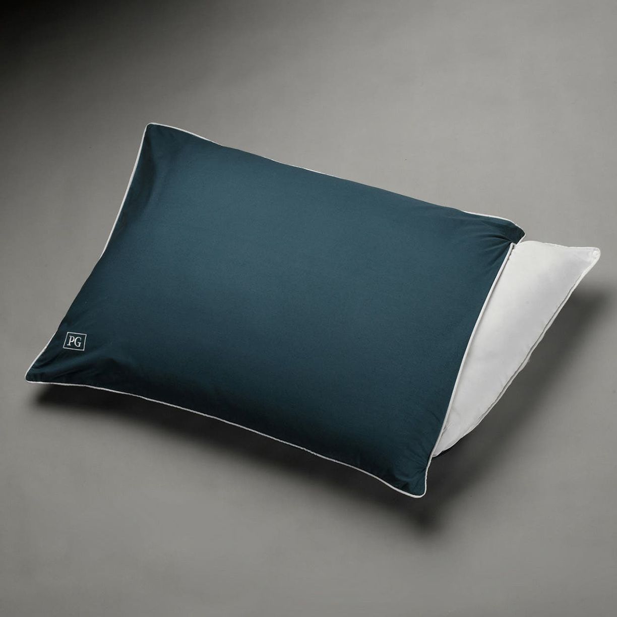 Quilts, Luxury Pillow Cases & More