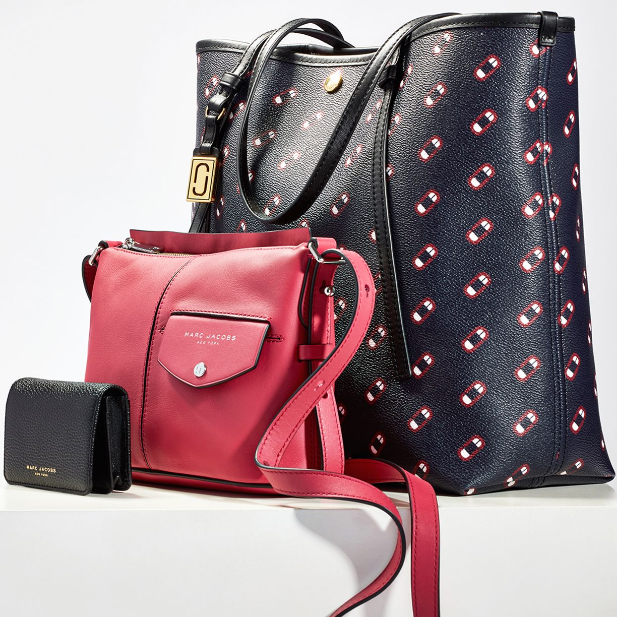 Best Bags & Accessories Up to 60% Off