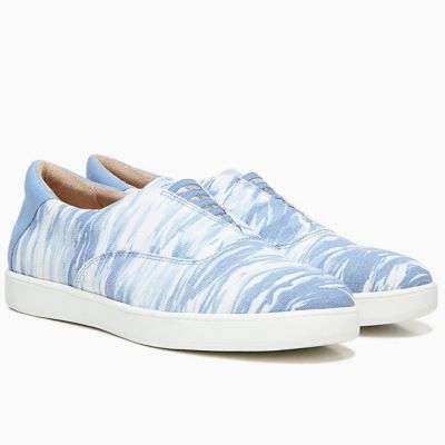 Women's Sneakers Up to 70% Off