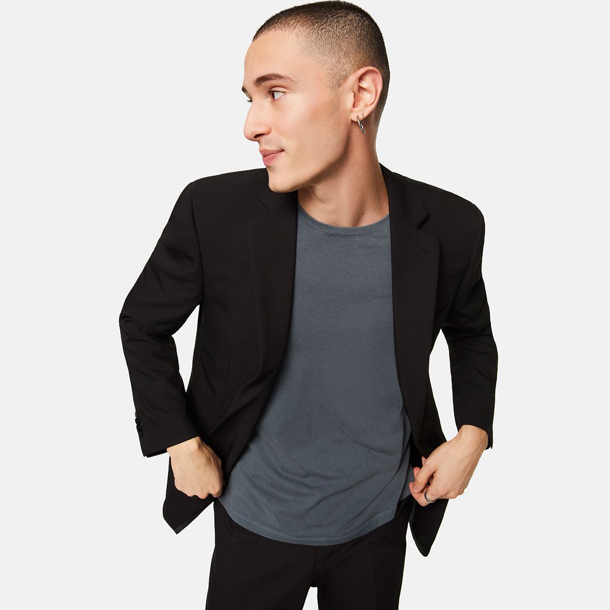 Spring Preview: Men's Suiting & More Up to 65% Off