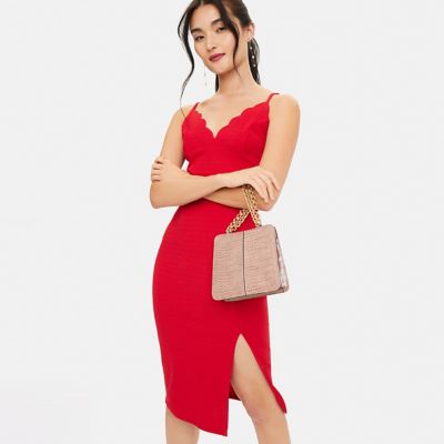 Glam Dresses Up to 60% Off