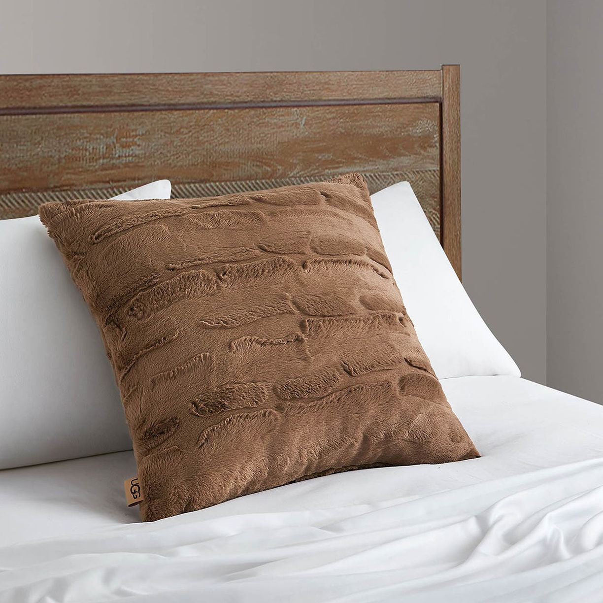 Home Picks from UGG Up to 30% Off