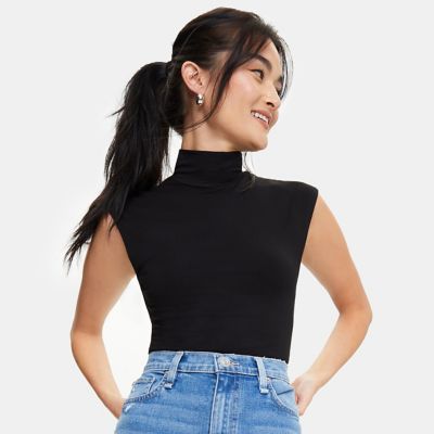 Women's Tops Under $30