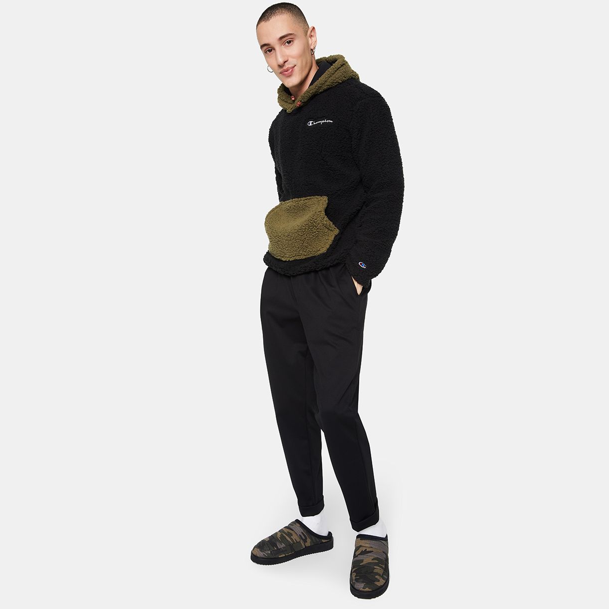 Men's Travel Styles Up to 60% Off