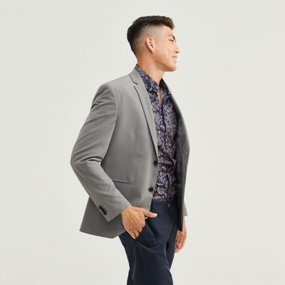 Polished Summer Styles for Men Up to 65% Off