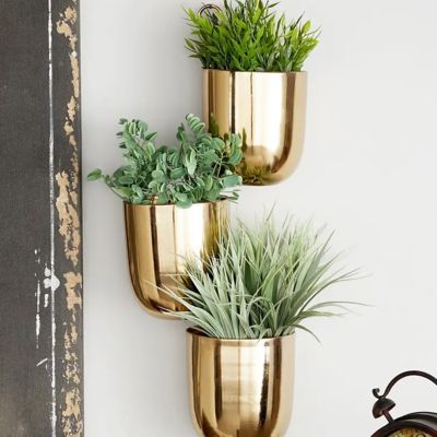 Planters to Beautify Up Your Home Up to 50% Off