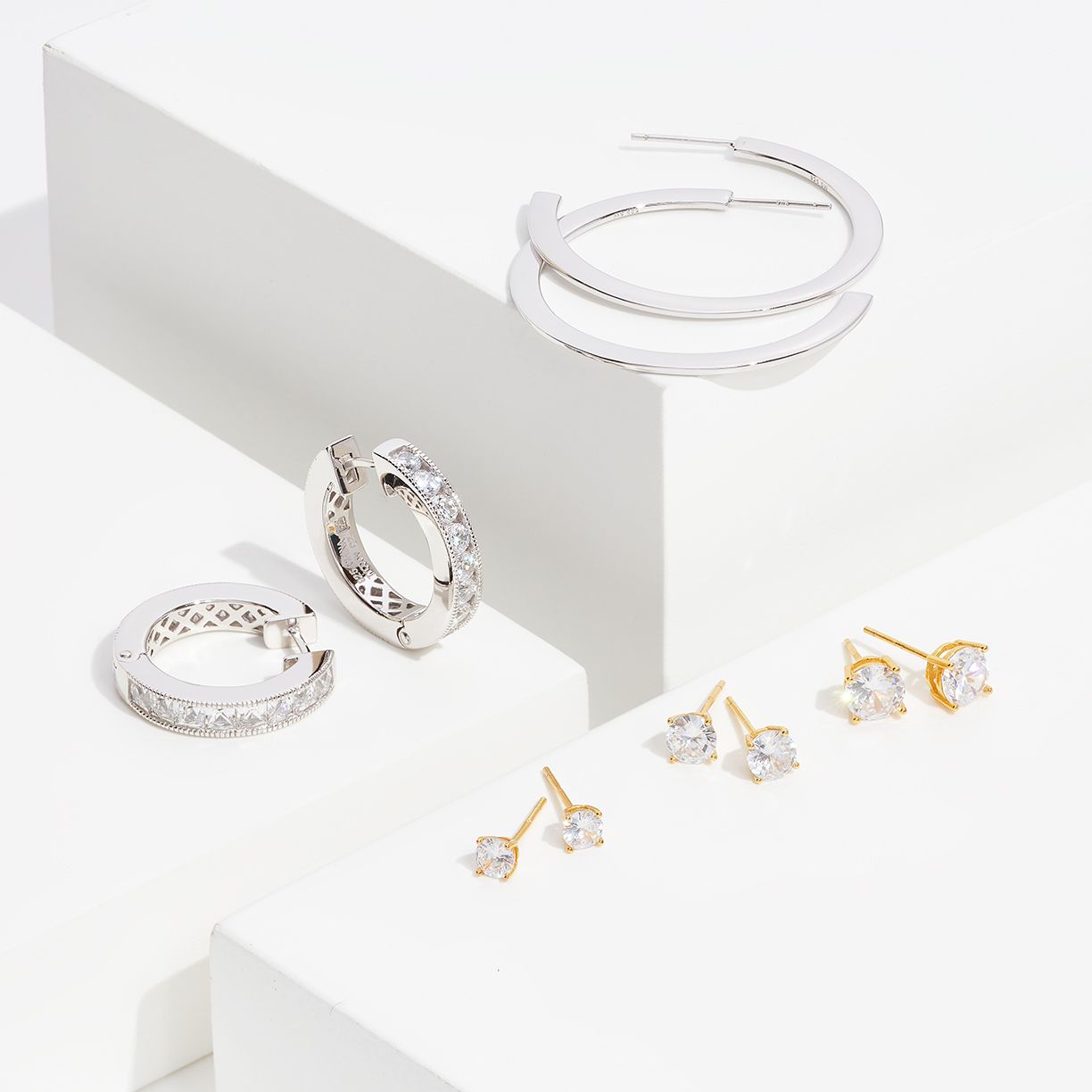 Wedding Day Shimmering Finishing Touches