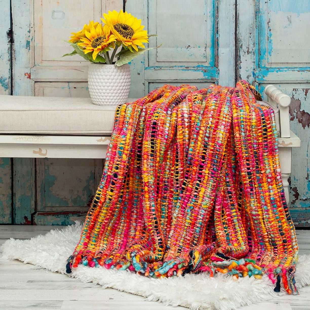 Stylish Throws & Blankets Up to 40% Off