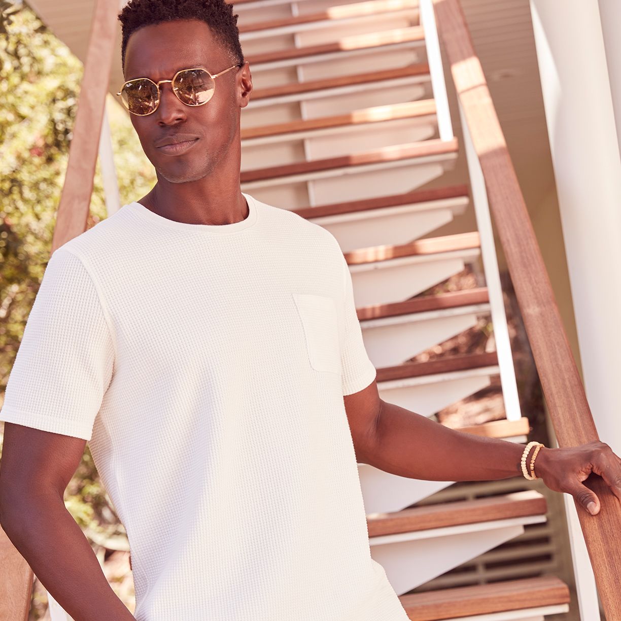 Men's Casual Vacation Looks Up to 65% Off