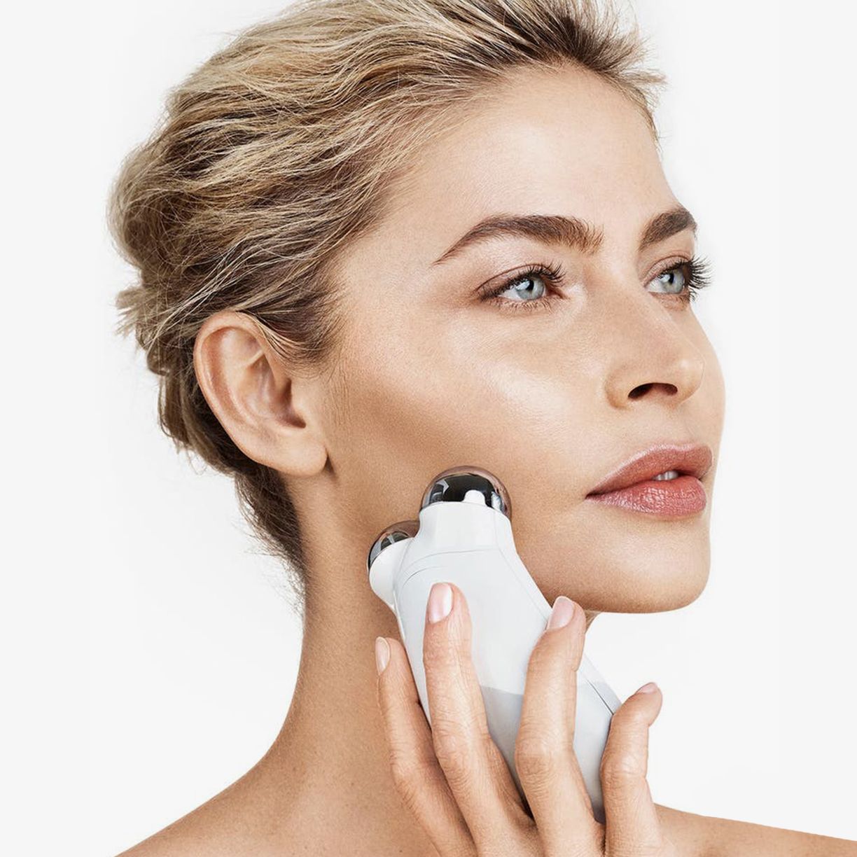 Skin Rejuvenating Tools Up to 50% Off from NuFACE®