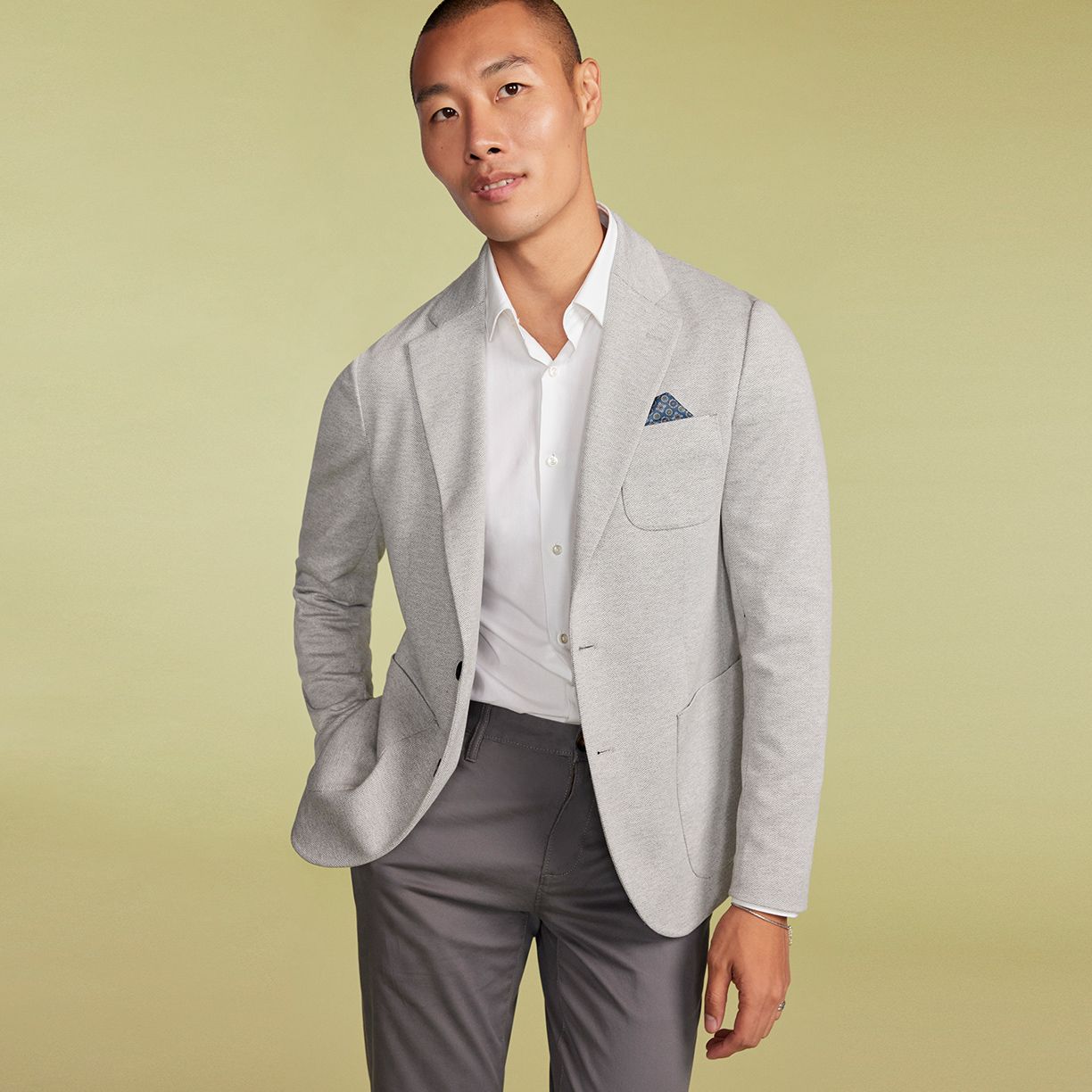 New for Fall: Men's Dressed-Up Looks Up to 65% Off