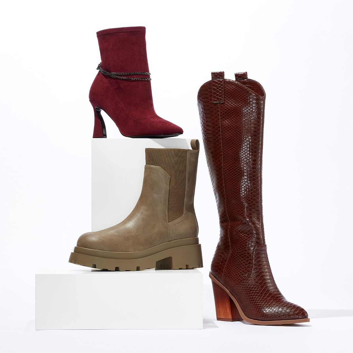Luxe Boots. Feat Aquatalia Up to 60% Off