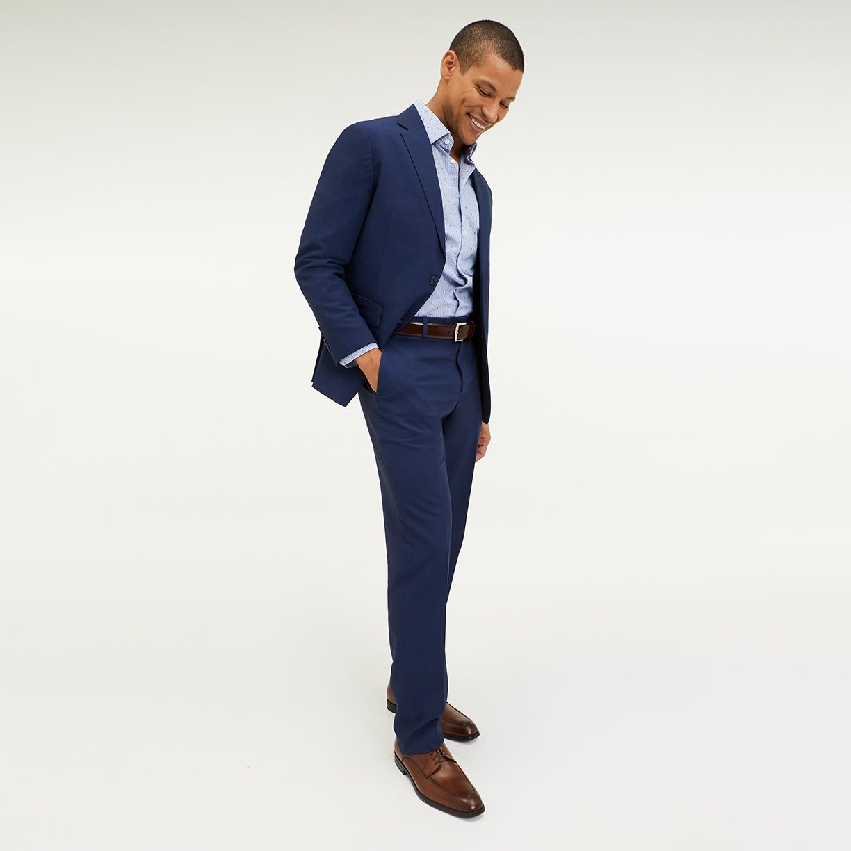 Men's Winter Wedding Looks Up to 60% Off
