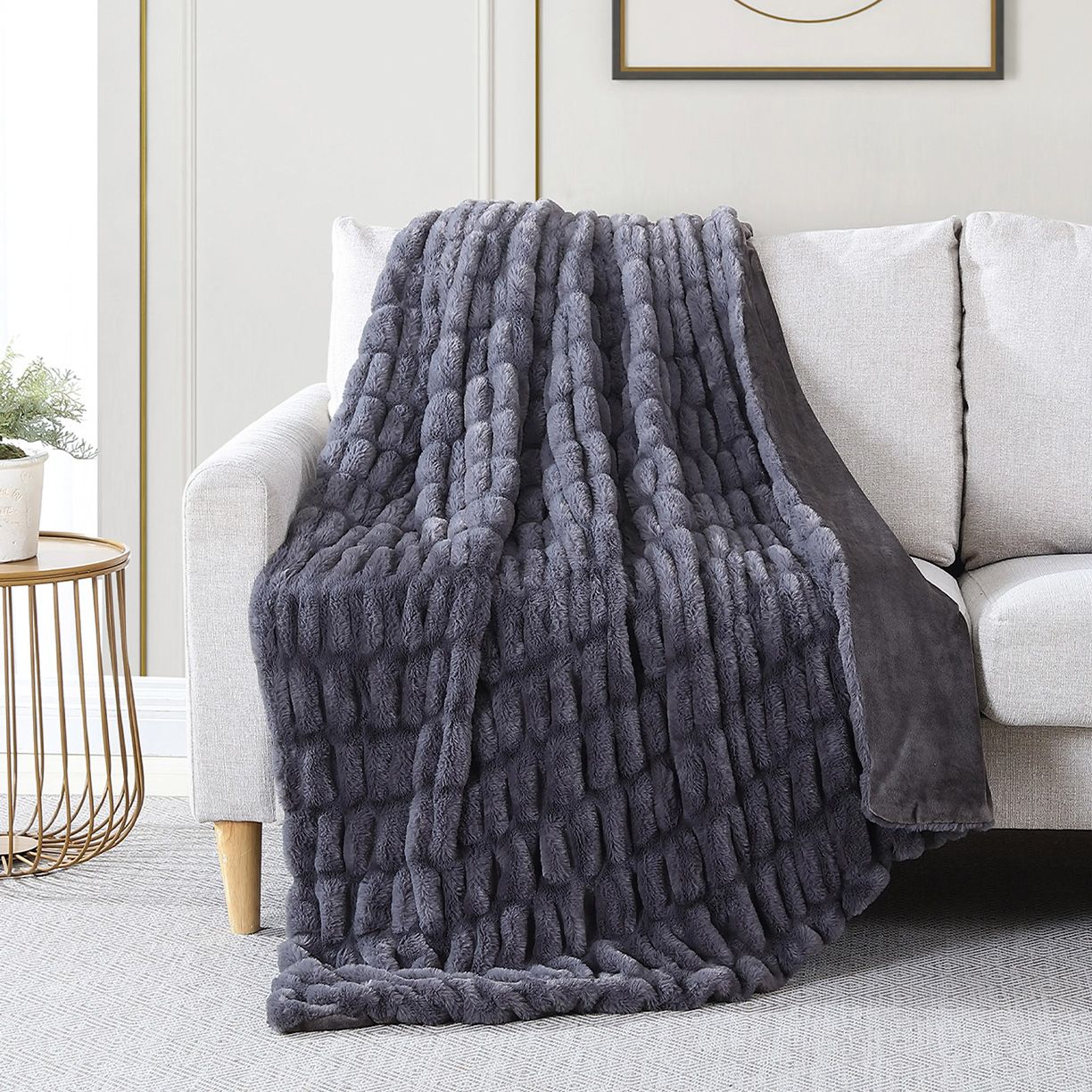 Popular Gifts from Barefoot Dreams & More