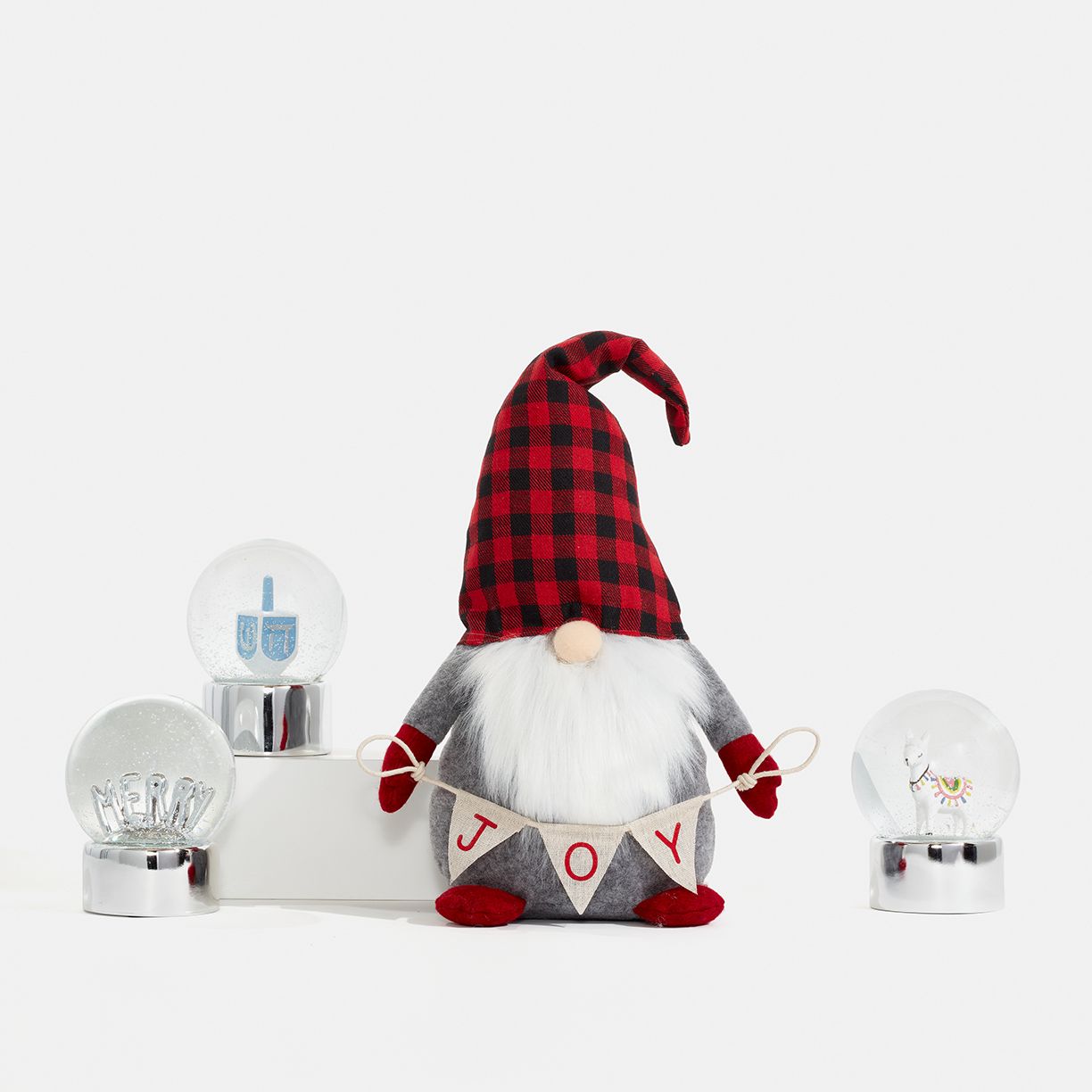 Holiday Decor Up to 60% Off