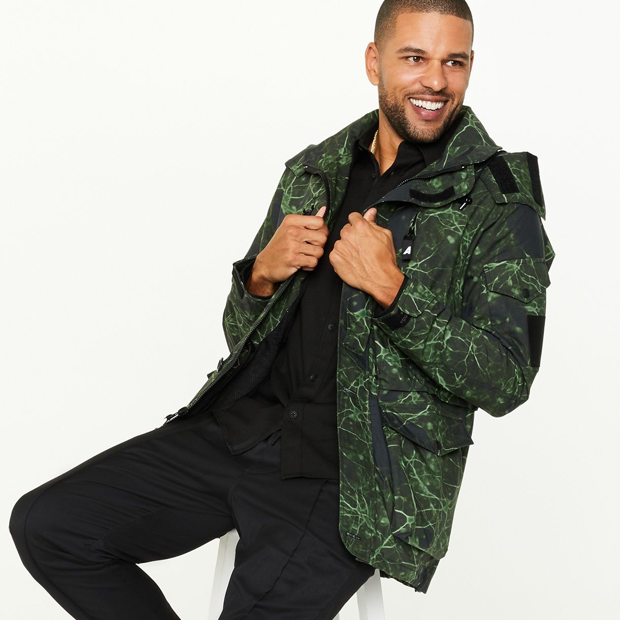 Men's Outerwear Feat. Cole Haan Up to 65% Off