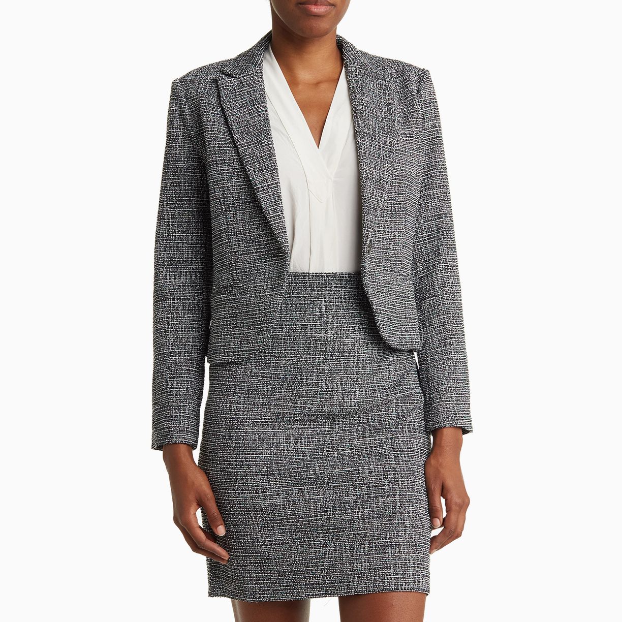 Polished Looks Up to 60% Off Feat. Amanda & Chelsea