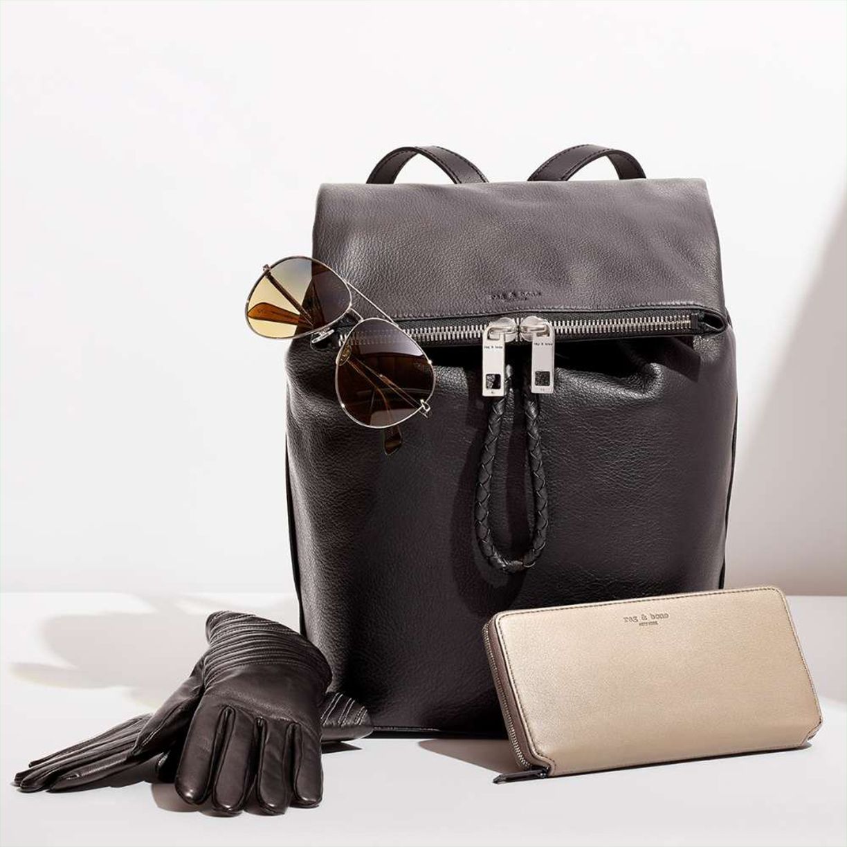 Contemporary Jewelry, Bags & More Up to 60% Off
