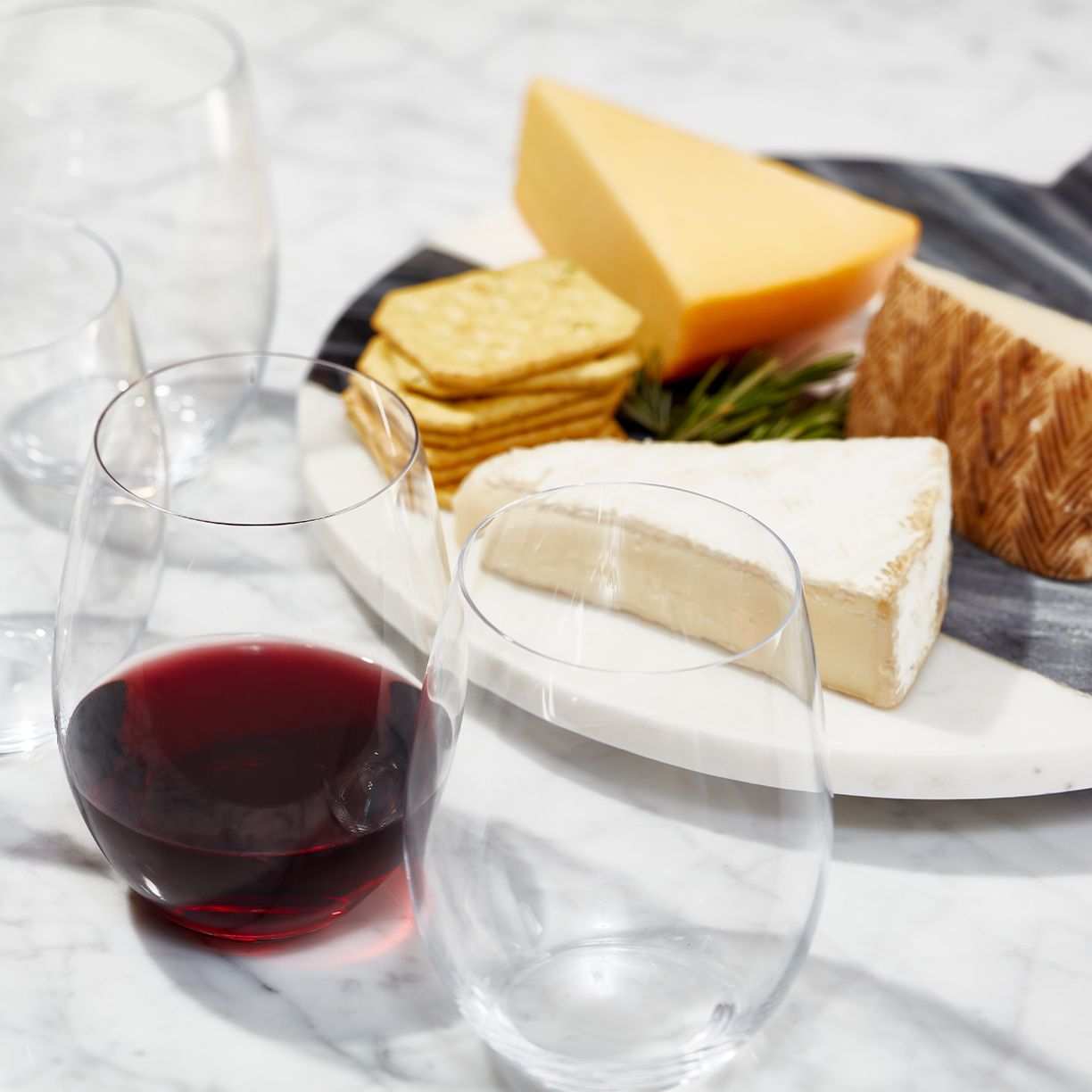 Hosting and Toasting Picks Up to 40% Off