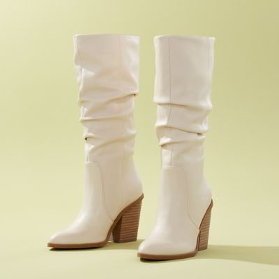 Women's Boots Up to 70% Off